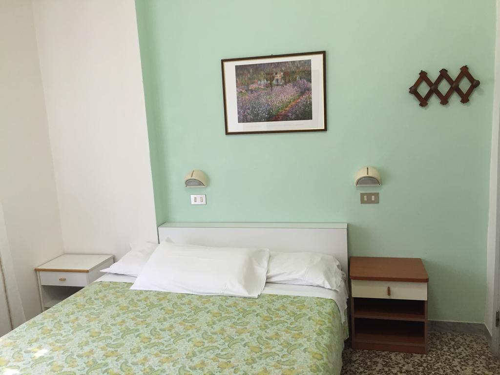 Hotel Toledo Rimini Phòng bức ảnh