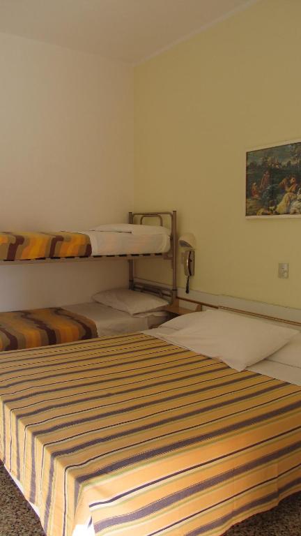 Hotel Toledo Rimini Ngoại thất bức ảnh
