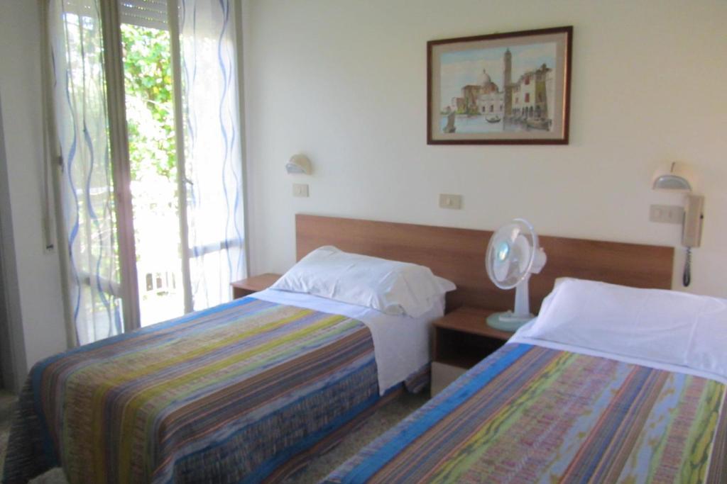 Hotel Toledo Rimini Ngoại thất bức ảnh