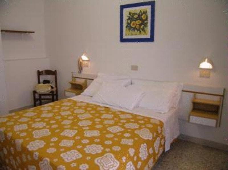 Hotel Toledo Rimini Ngoại thất bức ảnh