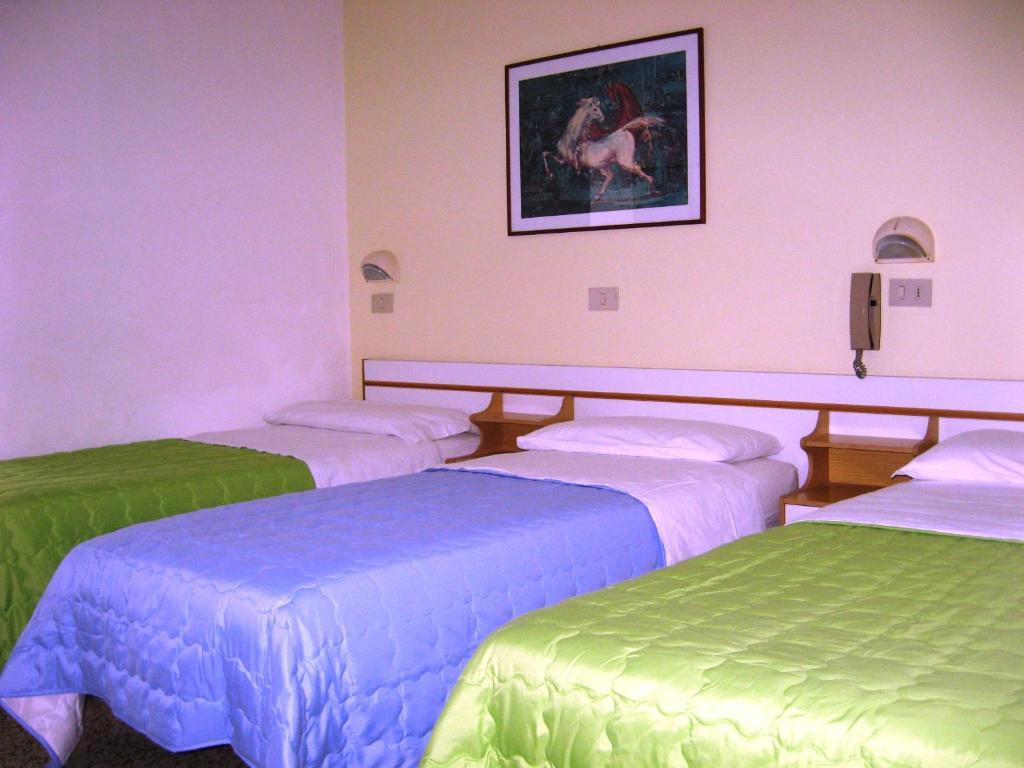Hotel Toledo Rimini Phòng bức ảnh